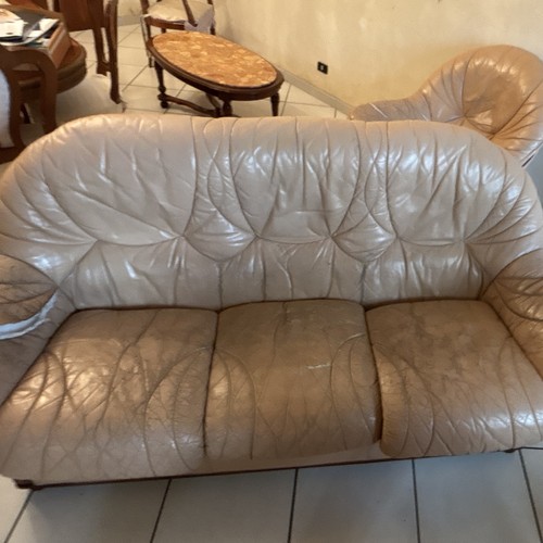 Divano posti pelle beige - in,