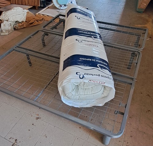 Divano letto posti usato - posti,